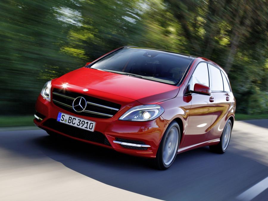  Mercedes-Benz B180 CDI BlueEFFICIENCY 2011 года  (фото 1 из 21)